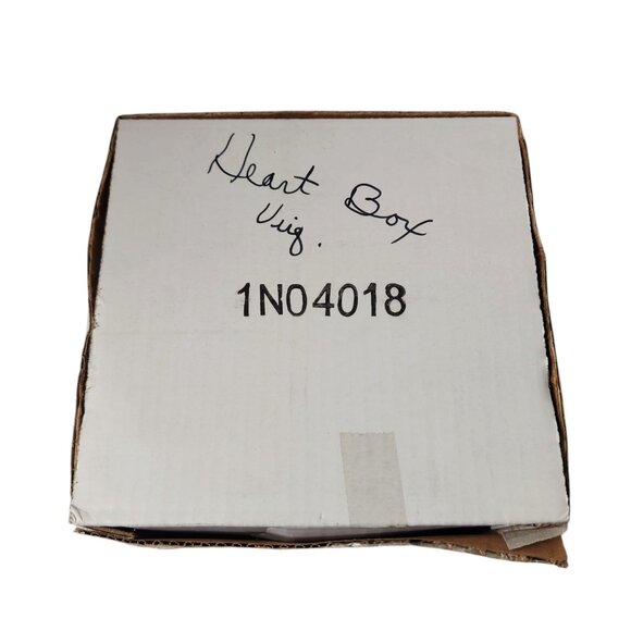 Vintage Porcelain Heart Large Trinket Gift Box White Lace Lattice - Picture 7 of 8